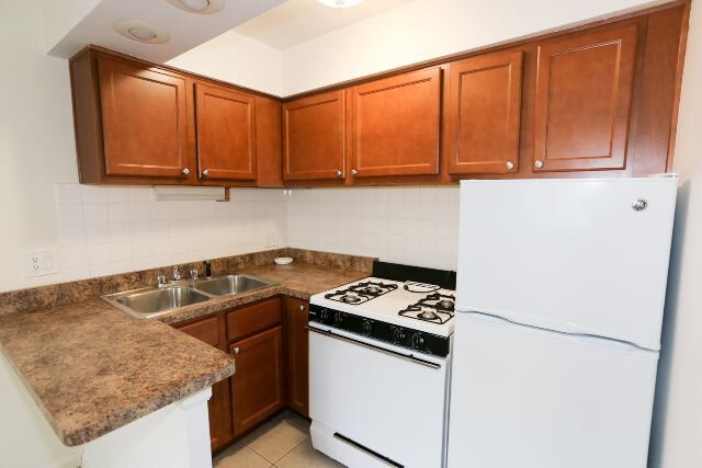 Photo - 510 W Roscoe St Unit J07P