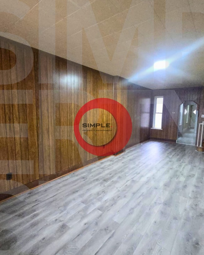 Photo - 5 Bedroom 1.5 bath house