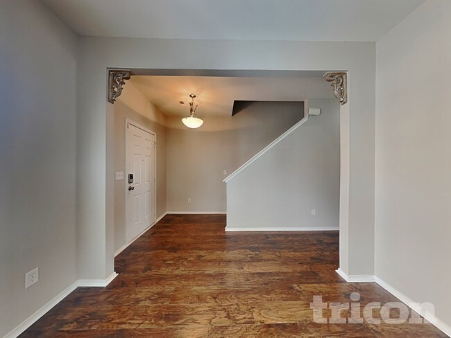 Photo - 9434 Darwick St