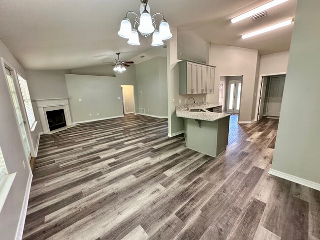 Photo - 11699 Madrone Ln