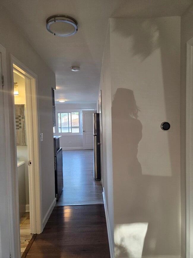 Photo - 16007 Vine Ave