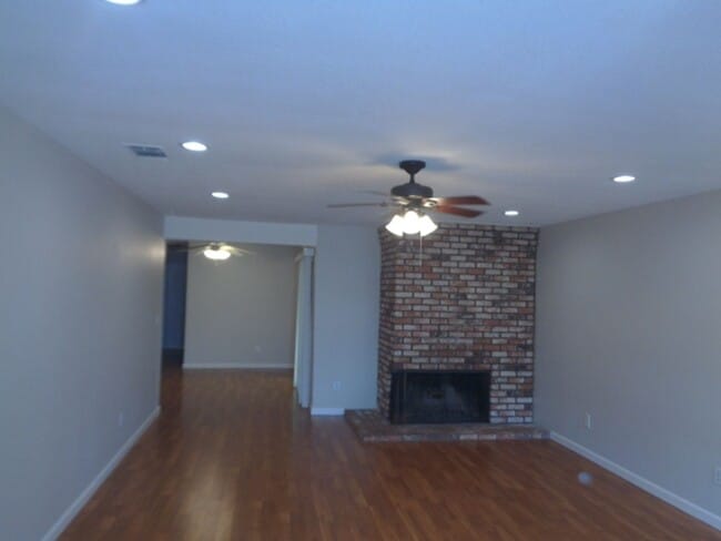 Photo - COMING SOON!!! Spacious 3 Bedroom Duplex