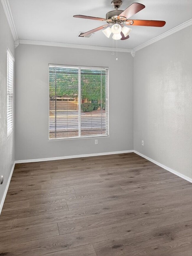 Photo - Single level, 4 bed 2 bath in Gilbert