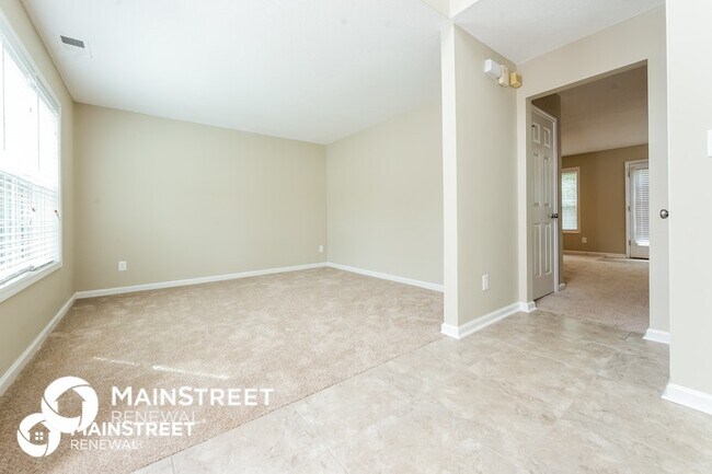 Photo - 3729 Summit Trce