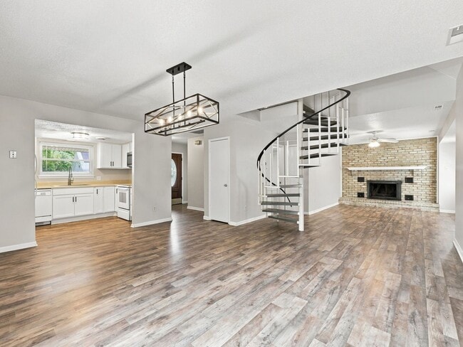 Photo - 314 Linwood Dr