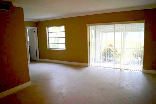 Photo - 5501 NW 2nd Ave Unit 111