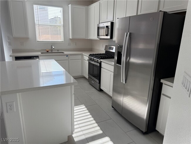 Photo - 10233 S Ullom Dr