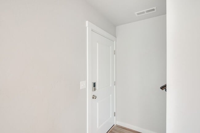 Photo - Beautiful 2 Bedroom Cottage Available!