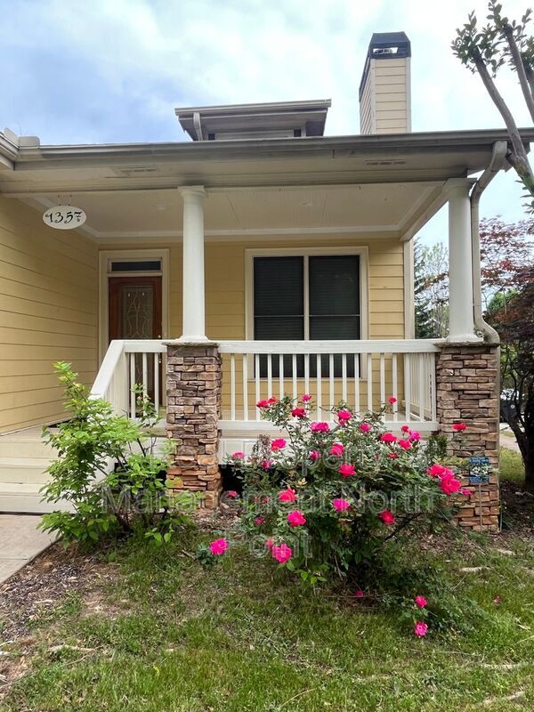 Photo - 1357 Eubanks Ave