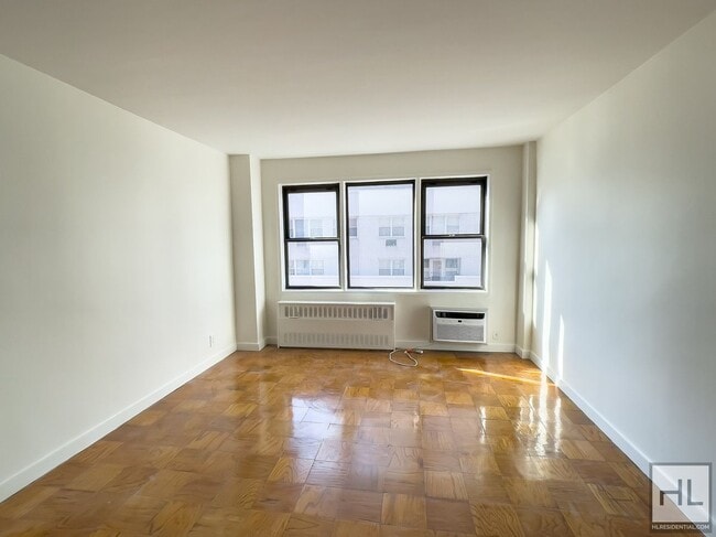Building Photo - EAST 36 STREET Rental