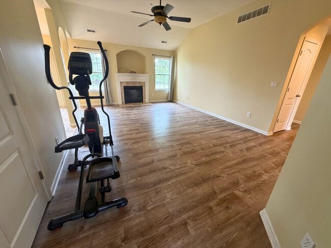 4203 Spring Cress Dr