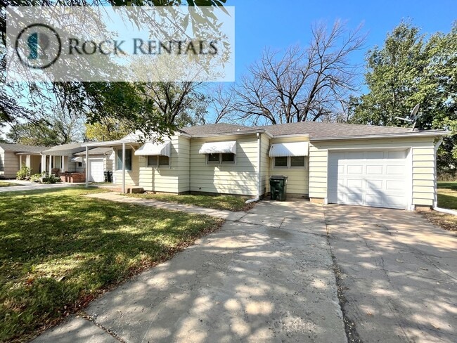 Building Photo - Cute 2 Bed 1 Bath House in Great Neighborhood