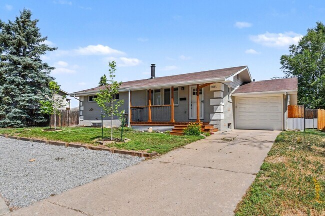 Photo - Updated 5 Bed House w/ Central AC & Fenced Backyard