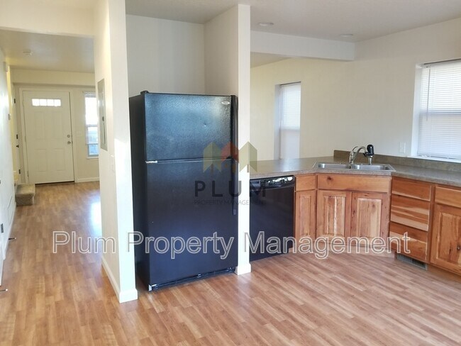 2115 Mount Ave Unit A