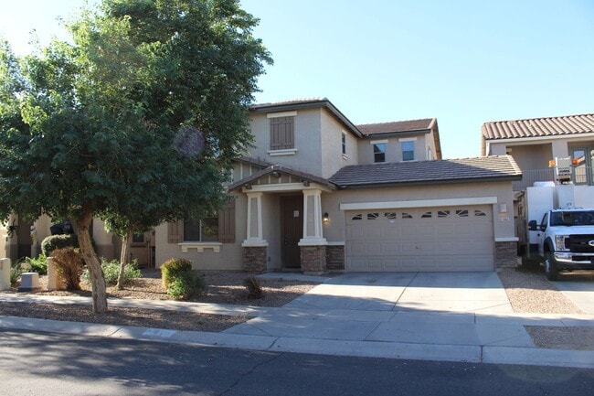 Large 4 bedroom home in Power Ranch - Large 4 bedroom home in Power Ranch