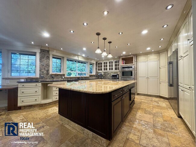 Photo - Beautifully Updated 3 Bedroom Rambler!