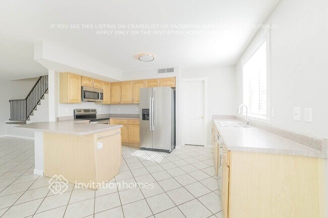 Photo - 9528 N 92nd Dr