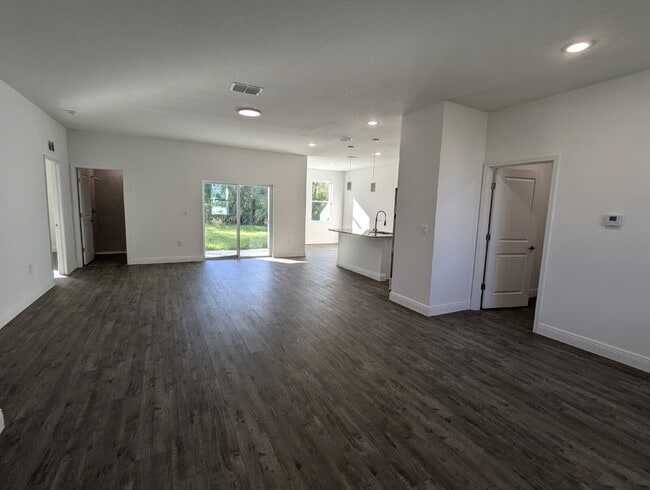 Photo - Beautiful and Secluded Poinciana Home for Rent
