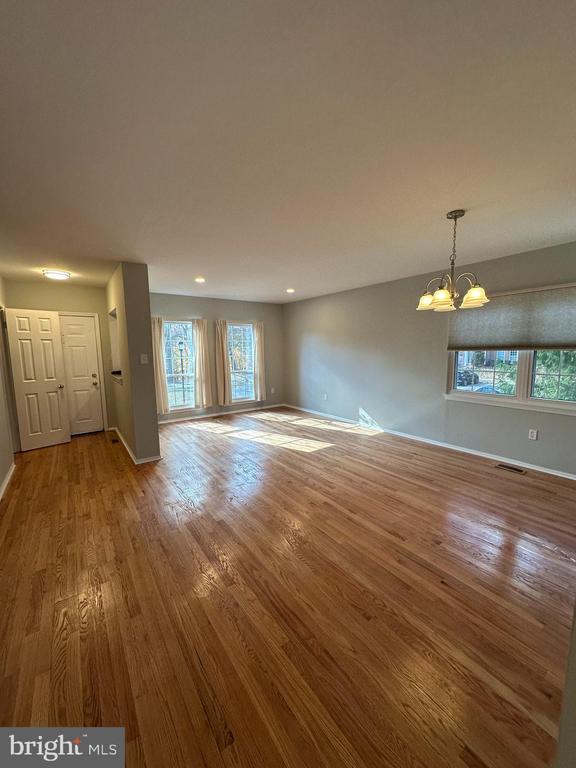 Building Photo - 4031 Forest Valley Rd