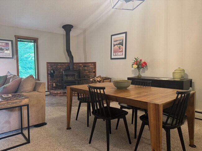 Photo - Short Term- 2 bedroom condo in Quechee- Fu...