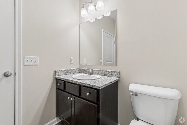 2BR, 2BA - 1,260SF - Second Bathroom