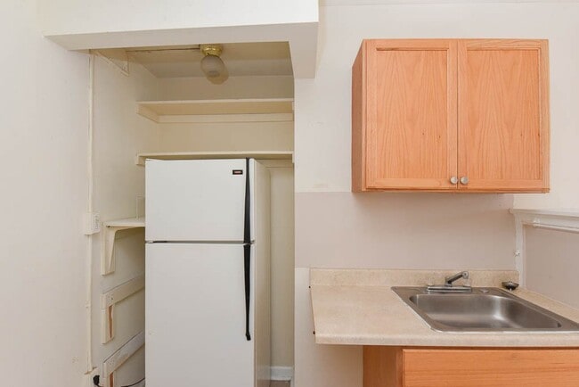 Photo - 1211 W Elmdale Ave Unit F3