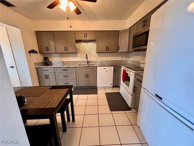 Photo - 1316 Sandtrap Dr N