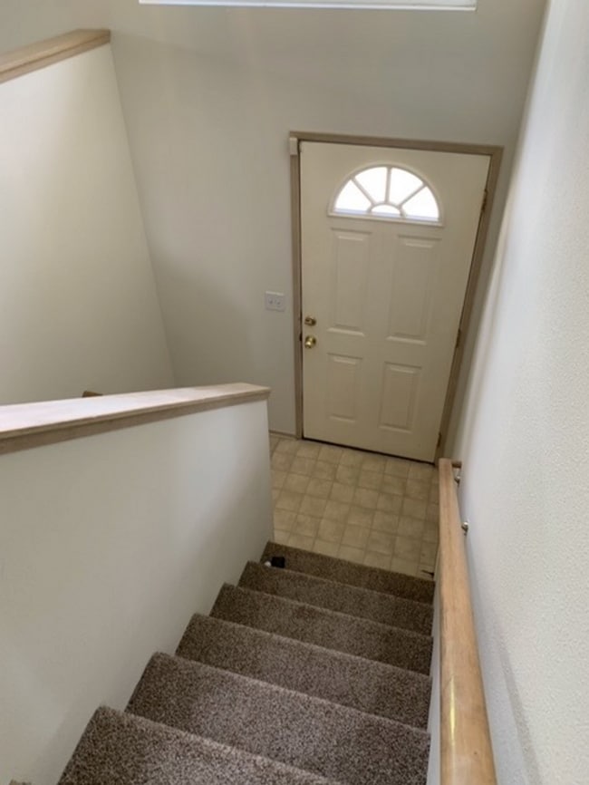 Photo - 321-R Street SE Unit A