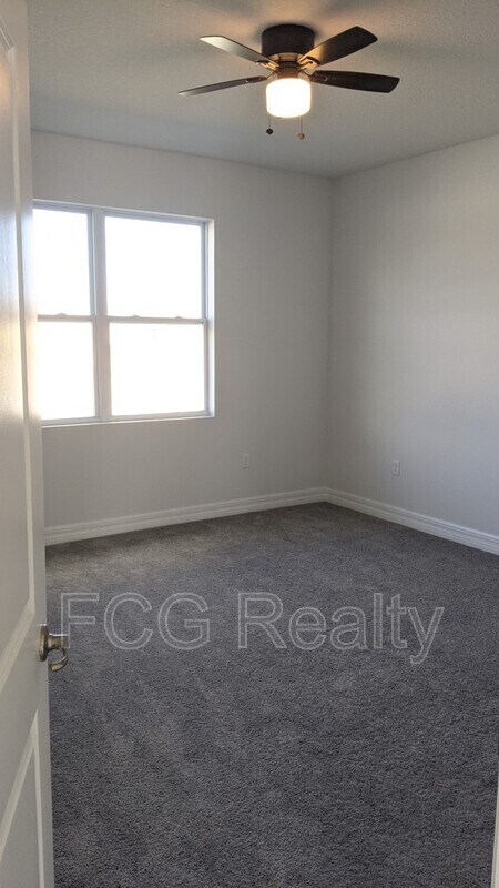 Photo - 48 Orchid Ln