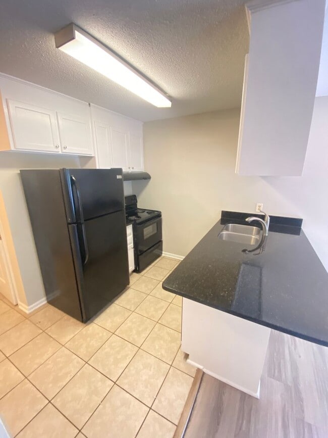 Photo - 40 Willowbrook Dr NW Unit 40D