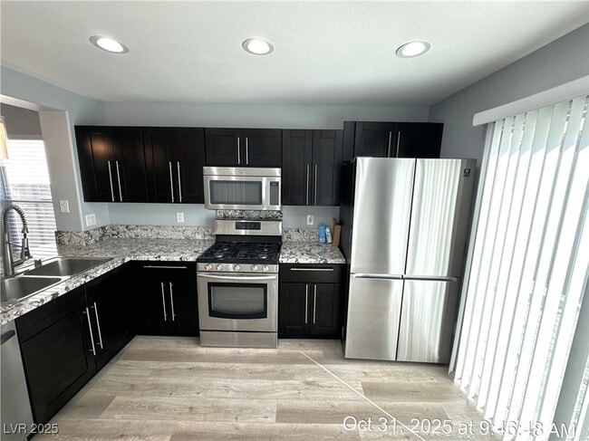 Photo - 10006 Mardagen St