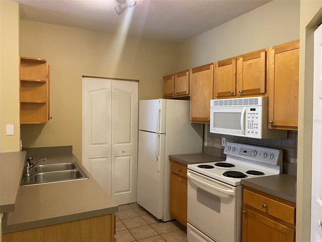 Photo - 4207 S Dale Mabry Hwy Unidad 11305