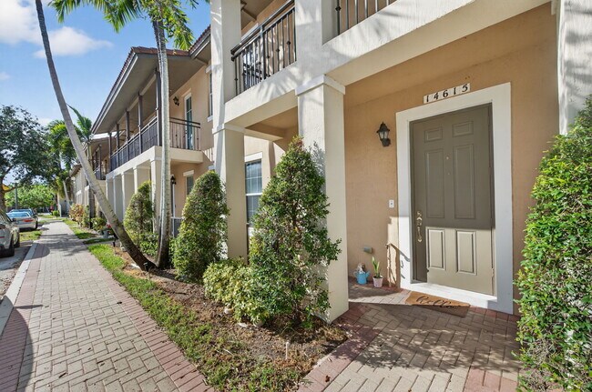 Photo - 14615 SW 14th St