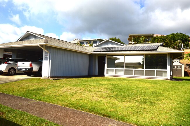 Aiea Heights - 3 Bedroom, 2 Bathroom, Sing... - Aiea Heights - 3 Bedroom, 2 Bathroom, Sing... House