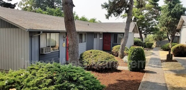 Photo - 3116 Kauffman Ave