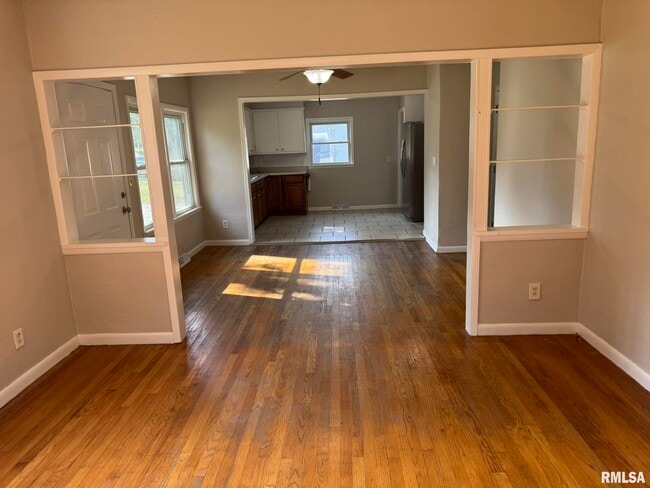Photo - 2826 W 47th St