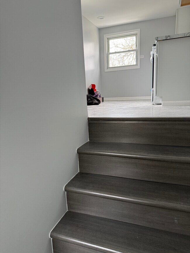 Photo - 154 E Mill St Unit Wauconda apartment