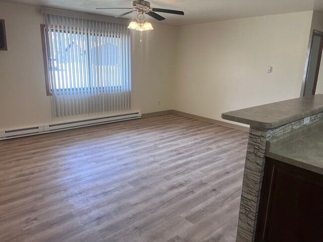 Forestview Ct. Apartments