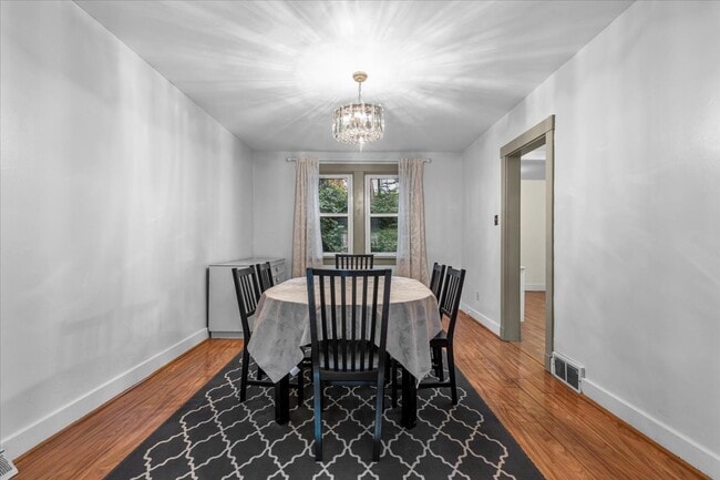 Photo - 776 Montclair St