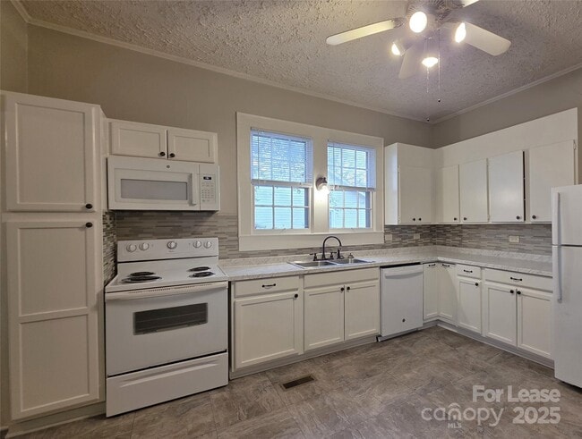 Photo - 421 Cannon St