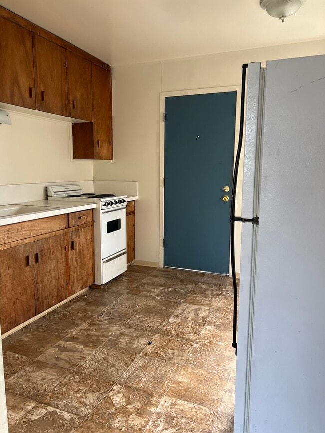 Photo - 2312pontoni Unit #5