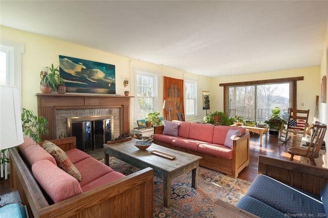 Photo - 27 Cherry Hill Rd