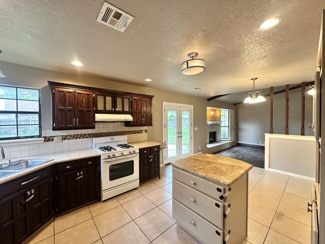 Photo - 3 Bed 2 Bath Home in Windsor Estates