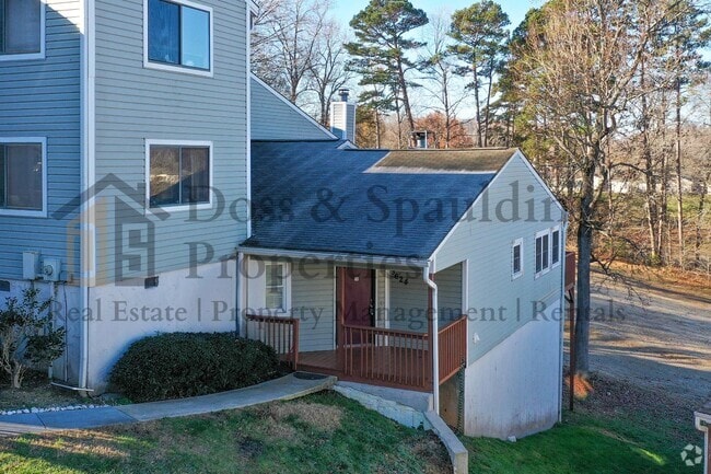 Building Photo - 3624 Heathrow Dr Rental