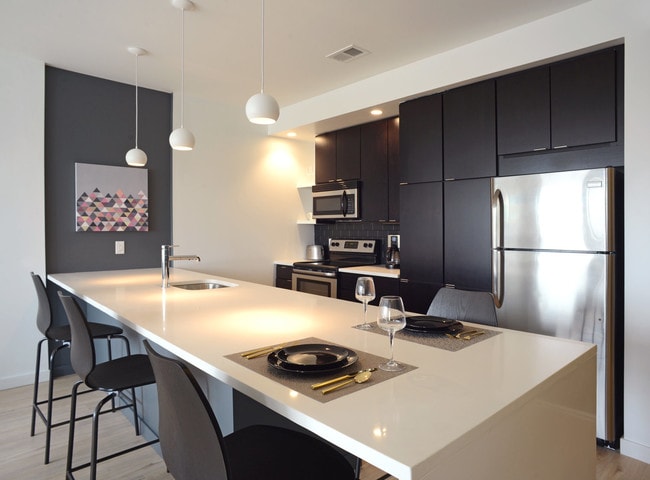White Quartz Countertops