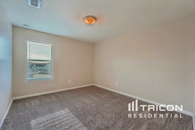 Photo - 4691 Electric Ave SW