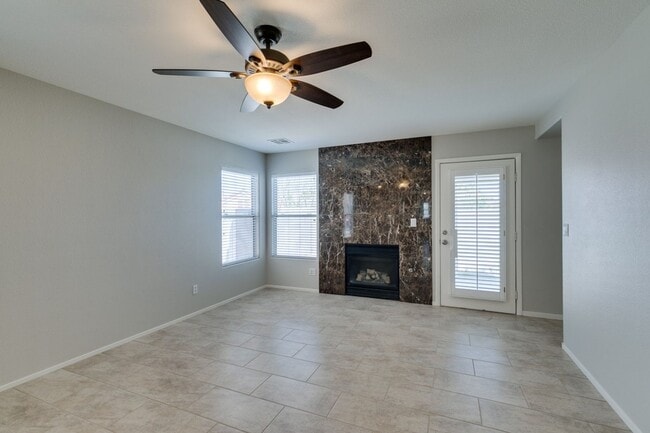 Photo - 2 bedroom + Den- Upgraded Flooring ready for immediate move in