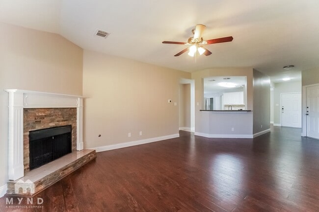 Photo - 12035 Thornecrest Dr