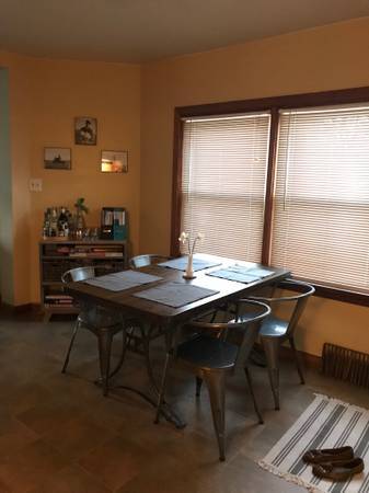 Building Photo - 2806 S Lenox St Unit A