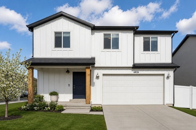 Building Photo - 6828 W Hera Wy